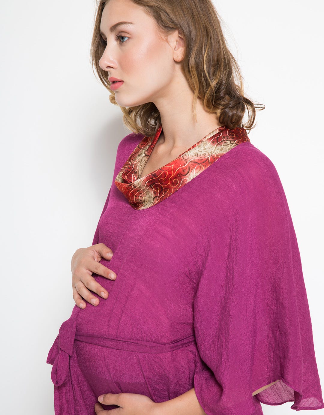 Elsy's Batwing Sleeve Maternity Blouse