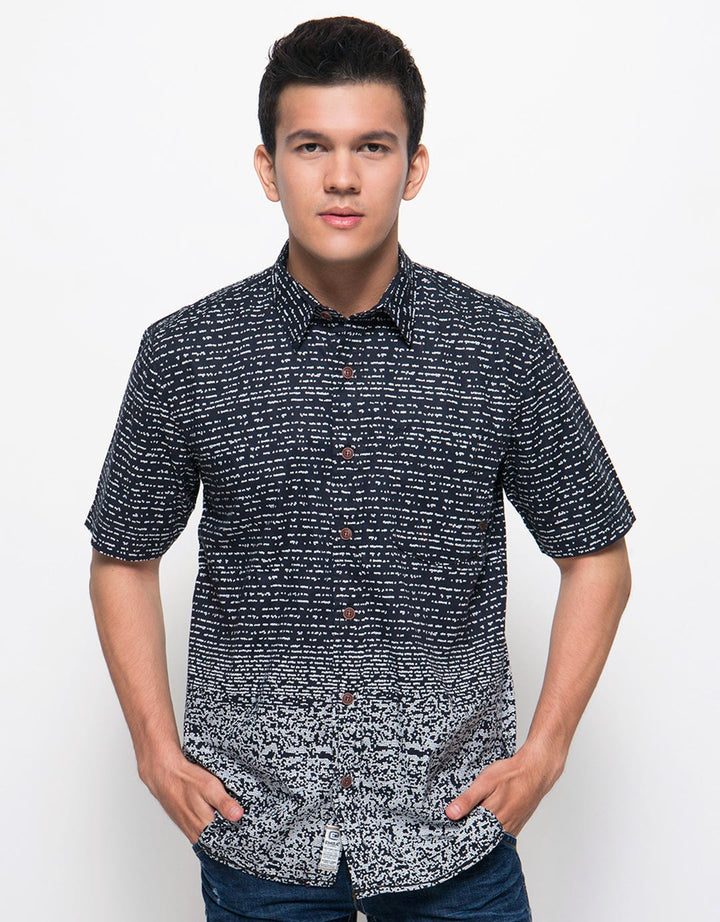 Emba Casual Kemeja Pria Bruchio Pattern