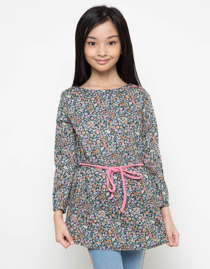 Exit Girls Shinta Flower Blouse