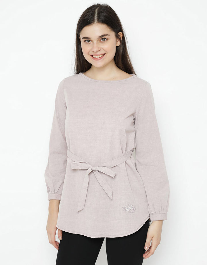 Expand Elvina Blouse with Longsleeve