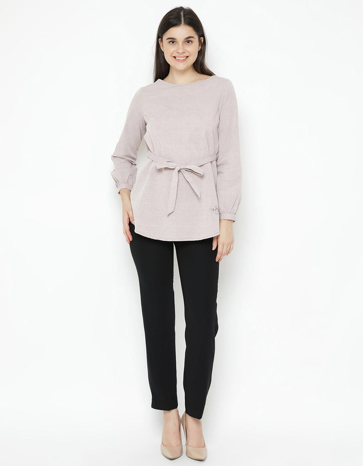Expand Elvina Blouse with Longsleeve