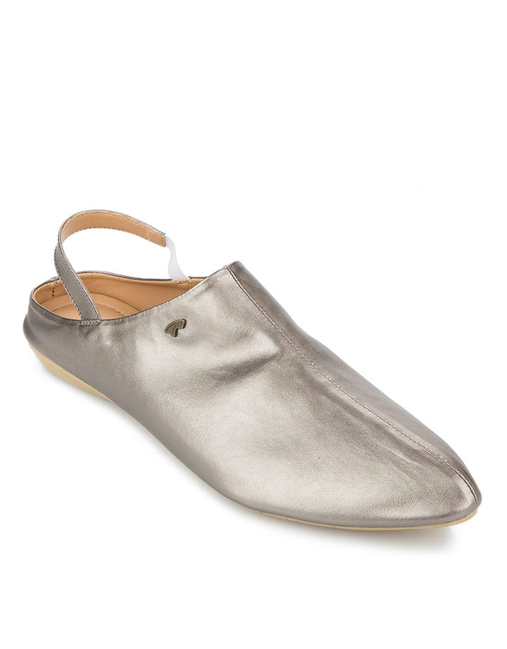 Cardinal Nurry1 Flat Shoes