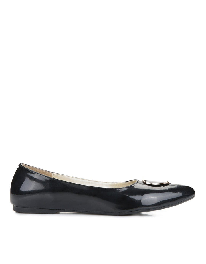 Yongki Komaladi Sepatu Flat Kalila