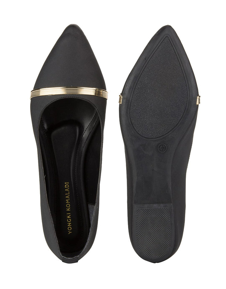 Yongki Komaladi Sheina Flat Shoes