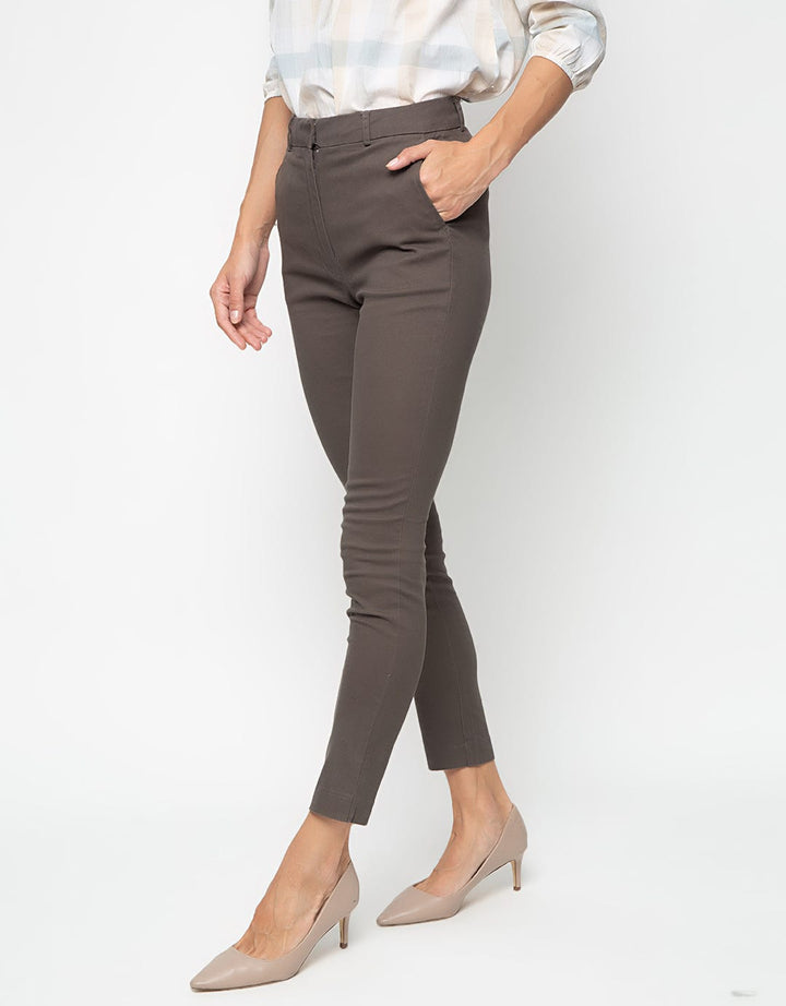 Geela Slim Fit Pants