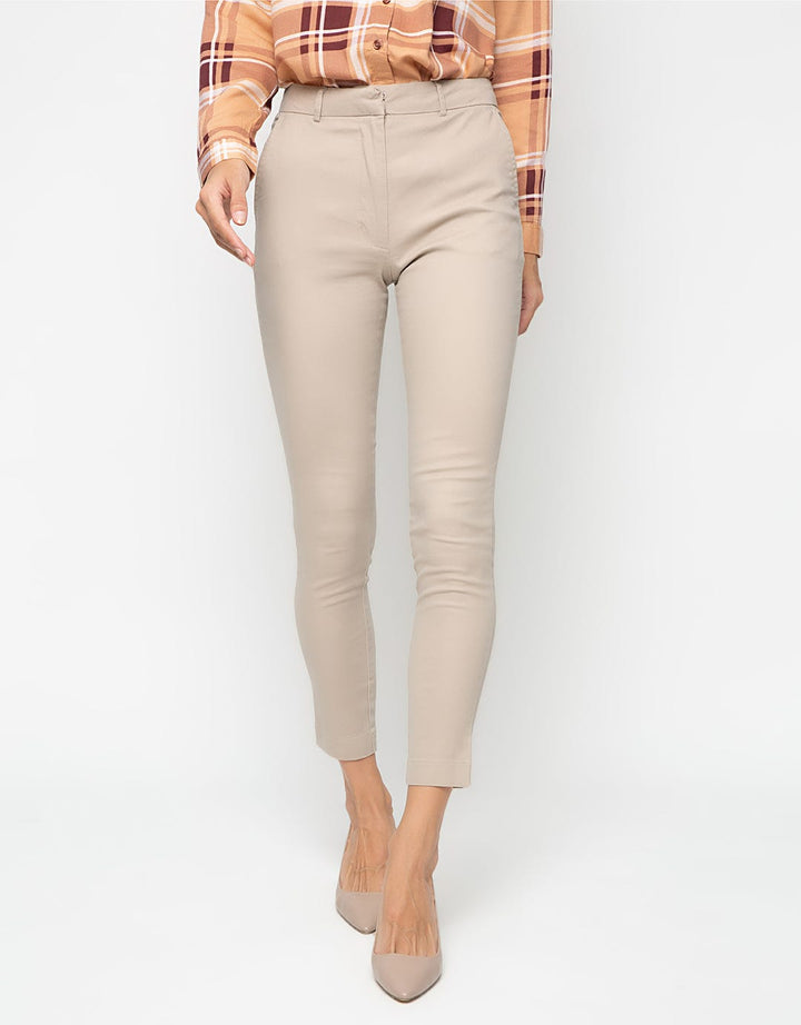 Geela Slim Fit Pants