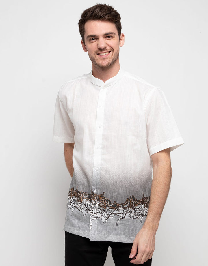Hassenda Baju Koko Detail Kancing
