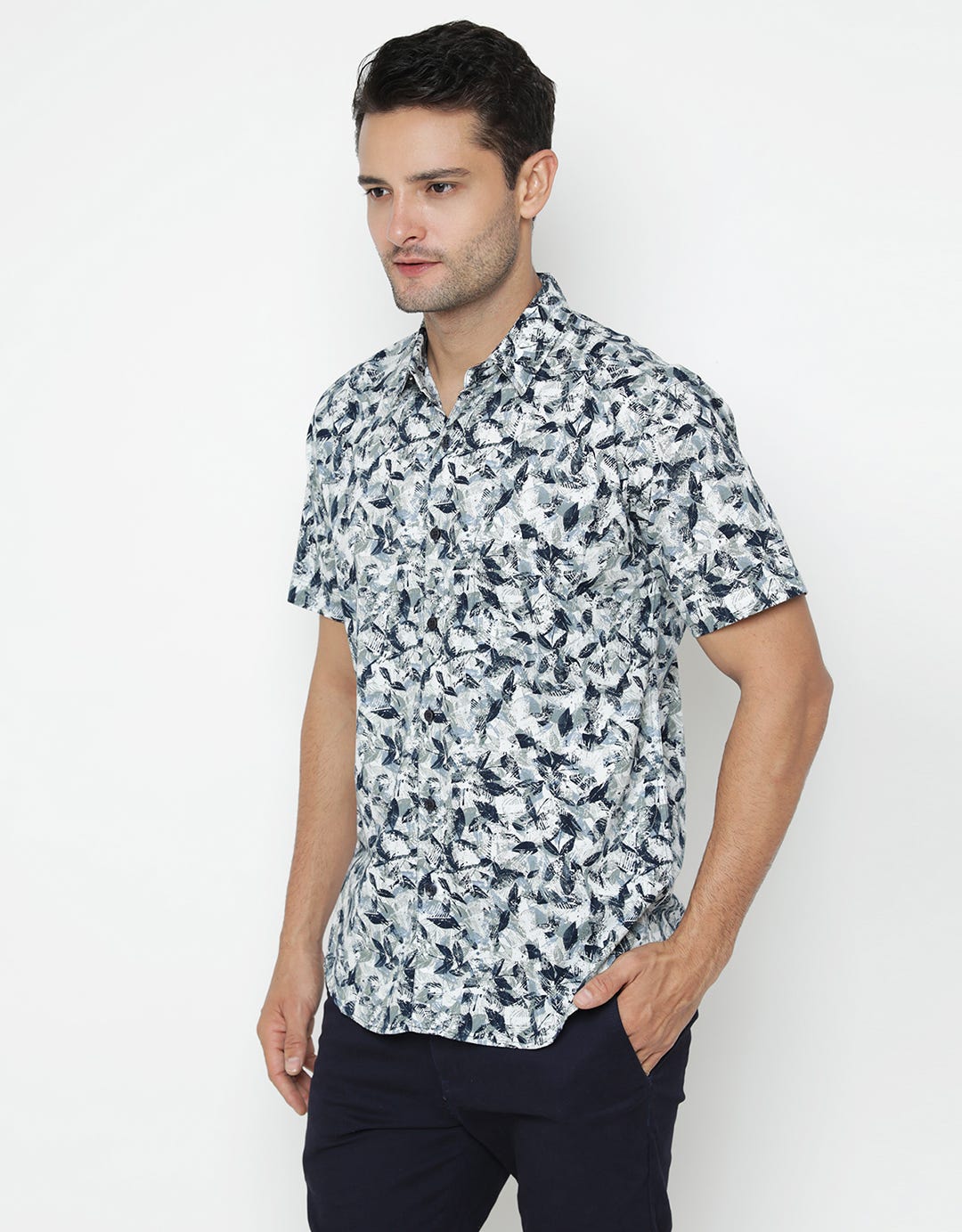 Hassenda Short Sleeve Shirt