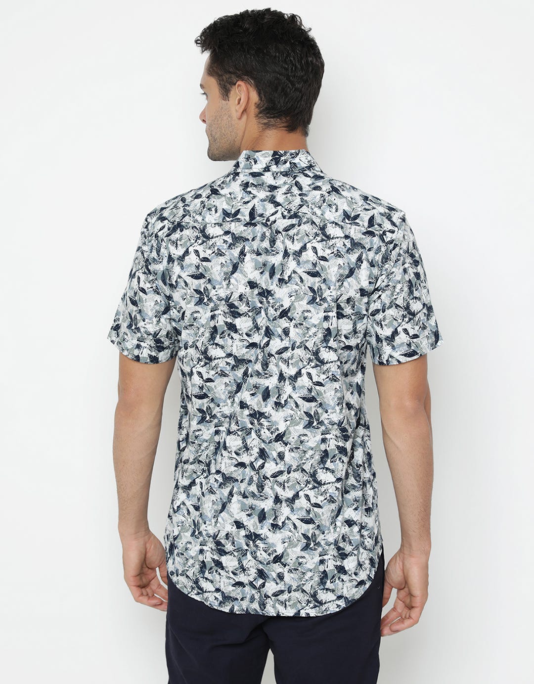 Hassenda Short Sleeve Shirt
