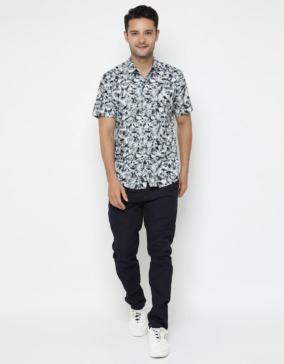 Hassenda Short Sleeve Shirt