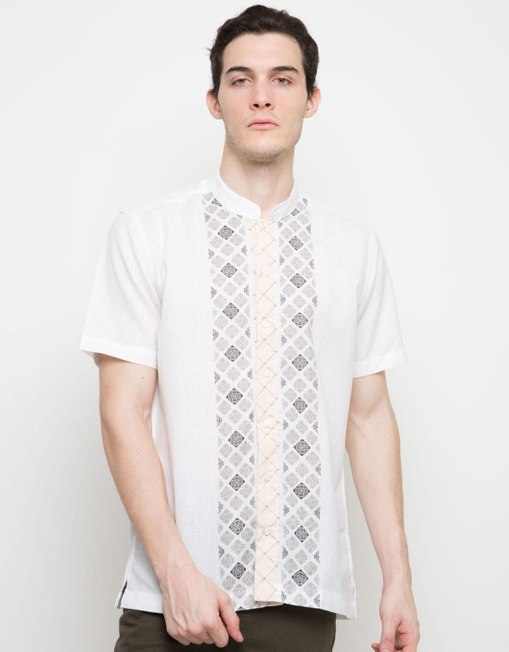 Hassenda Kemeja Koko Print Etnik