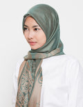 Hijabku Pashmina Print Bunga Mekar