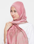 Hijabku Pashmina Batik Rantai