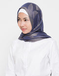 Hijabku Pashmina Bunga Besar