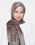 Hijabku Pashmina Bunga Besar