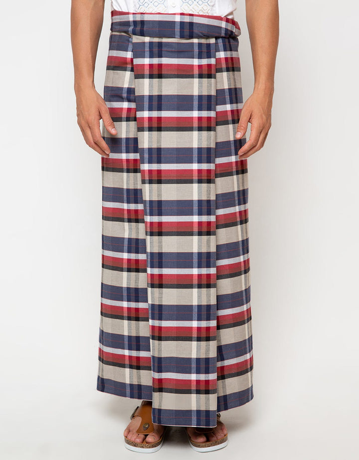 Intresse Blusher Sarung