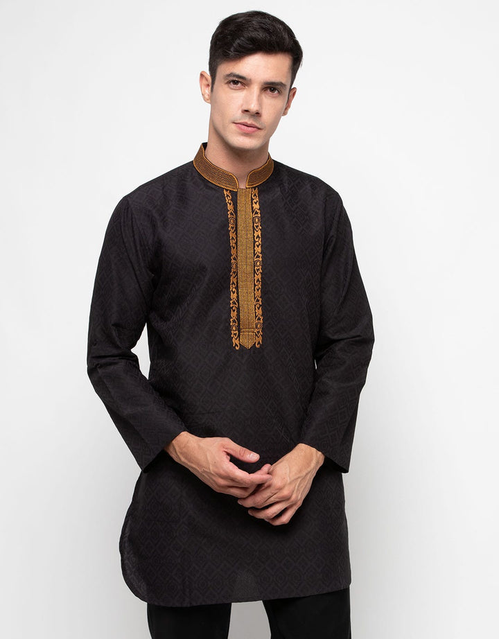 Intresse Baju Koko Clotted Kurta