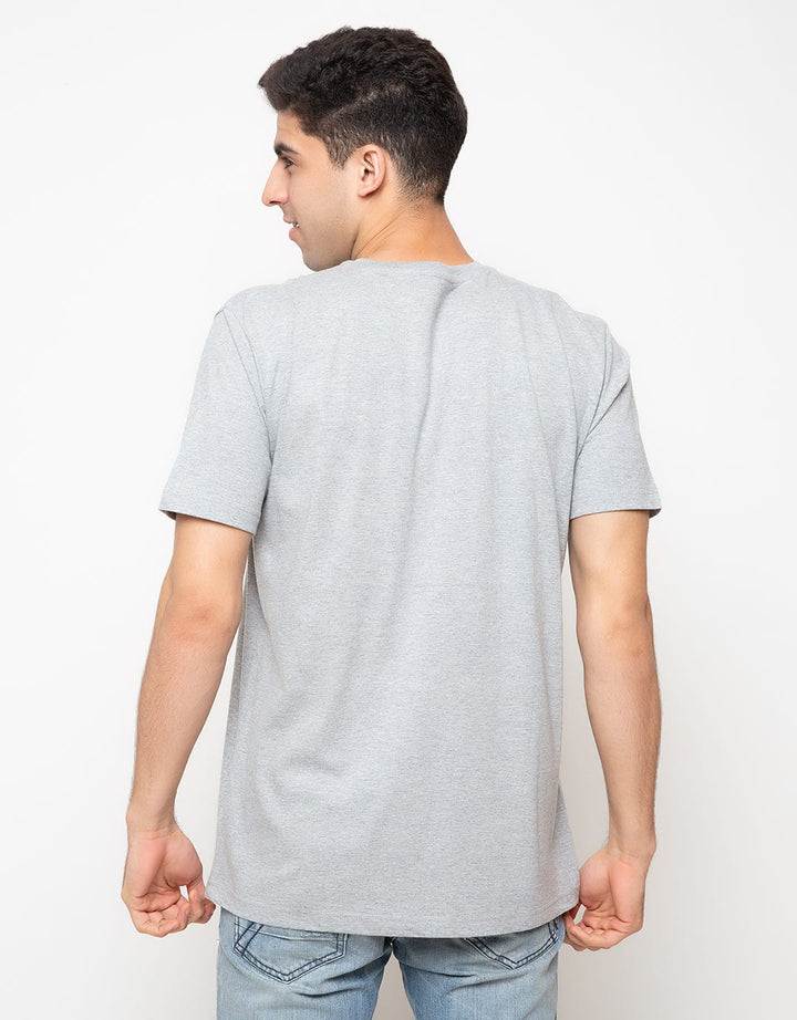 BASIC T-SHIRT