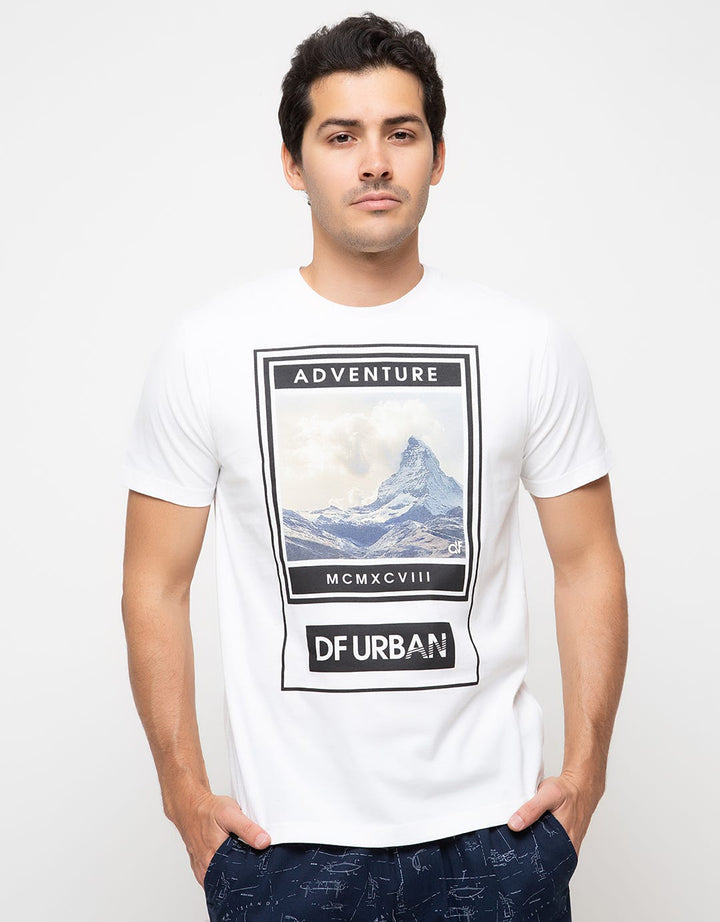 D&F T-shirt Detail Print Mountain's Photo