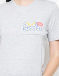 Lois Girl T-Shirt Kiss
