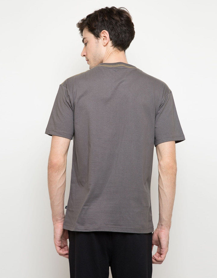 Nevada Neck Full Print Kaos Pria