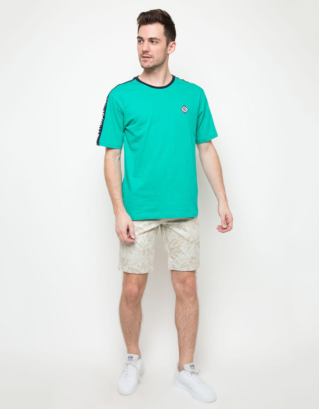 SS T-SHIRT TEXT ON