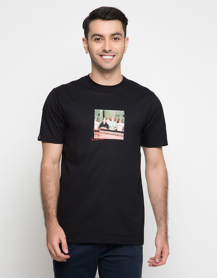 Peoples T-Shirt Picture You Look Better