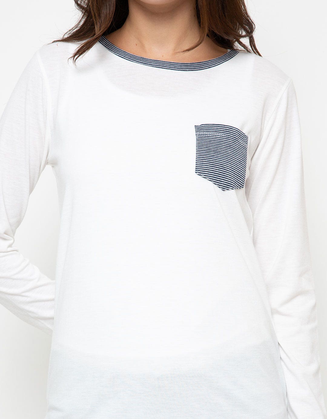 Phenomenal Plain Pocket Kaos Wanita