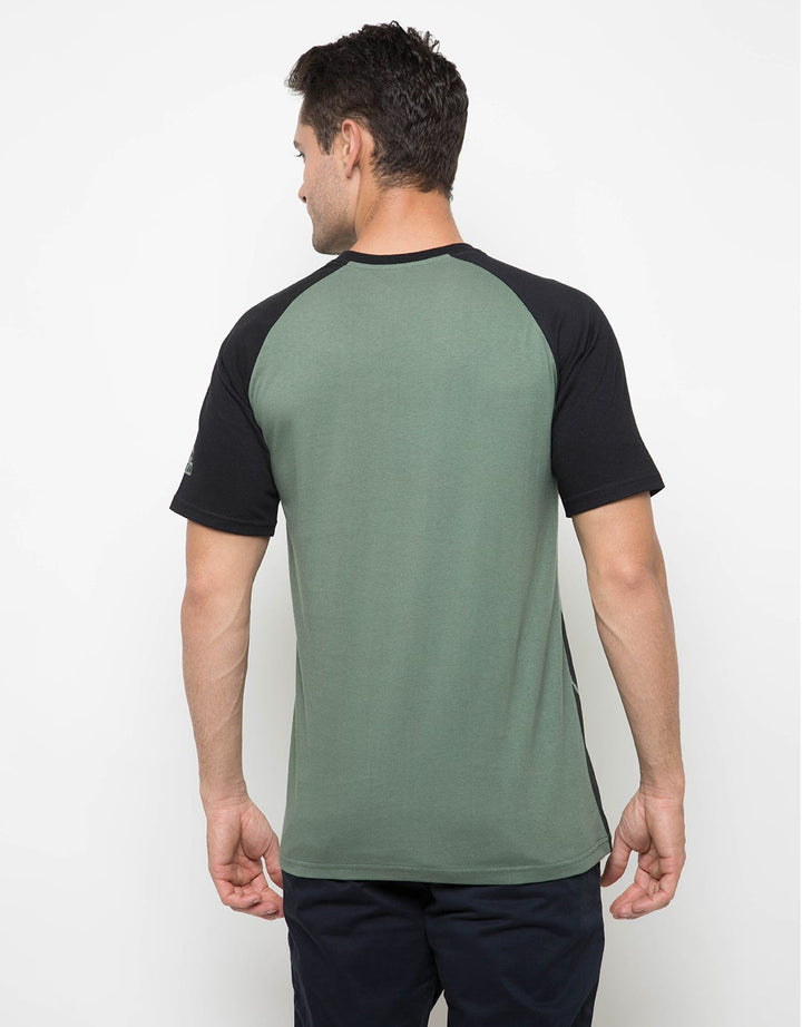 RAGLAN SHIORT ROCK C