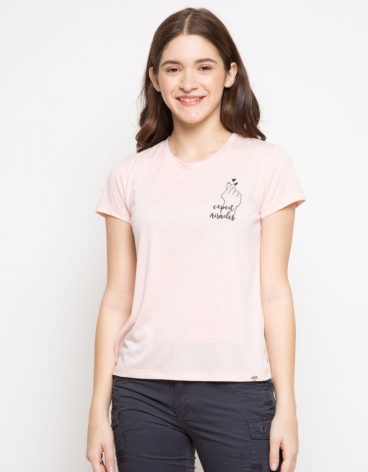 TRISET Expect Miracles T-Shirt