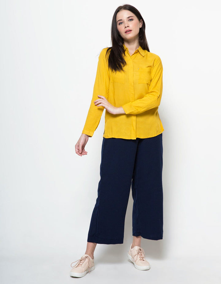 Details Long Sleeve Kemeja Rivet