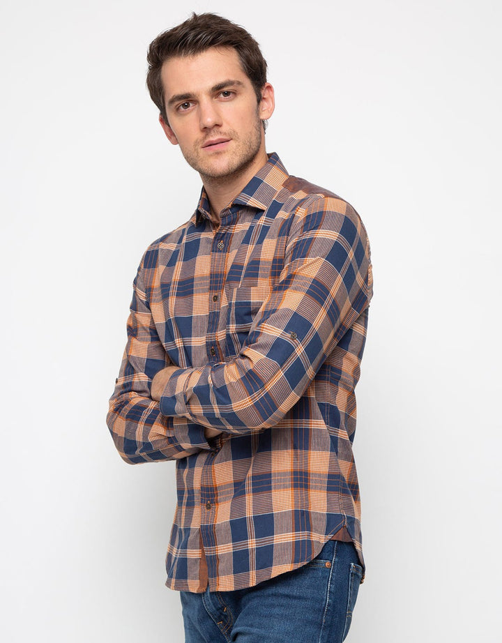 Edition Men Kemeja Pria Long Sleeve Woven Shirt