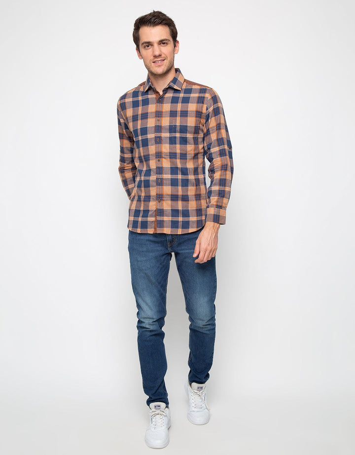 Edition Men Kemeja Pria Long Sleeve Woven Shirt