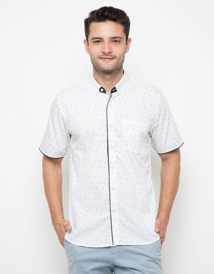 Red Cliff Casual Short Sleeve Shirt