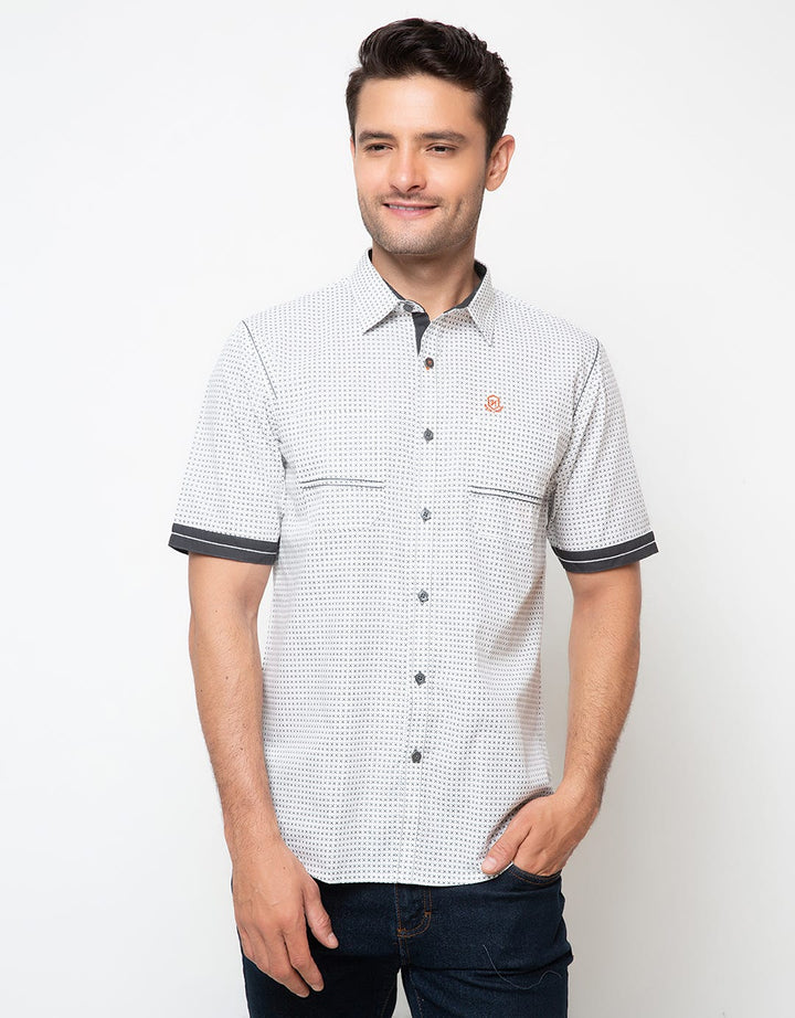 Johnwin Man Active Three Short Sleeve Shirt