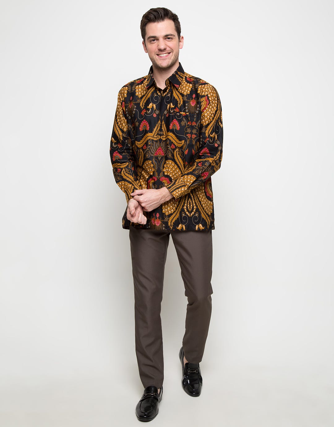 Red Cliff Kemeja Batik Lengan Pendek