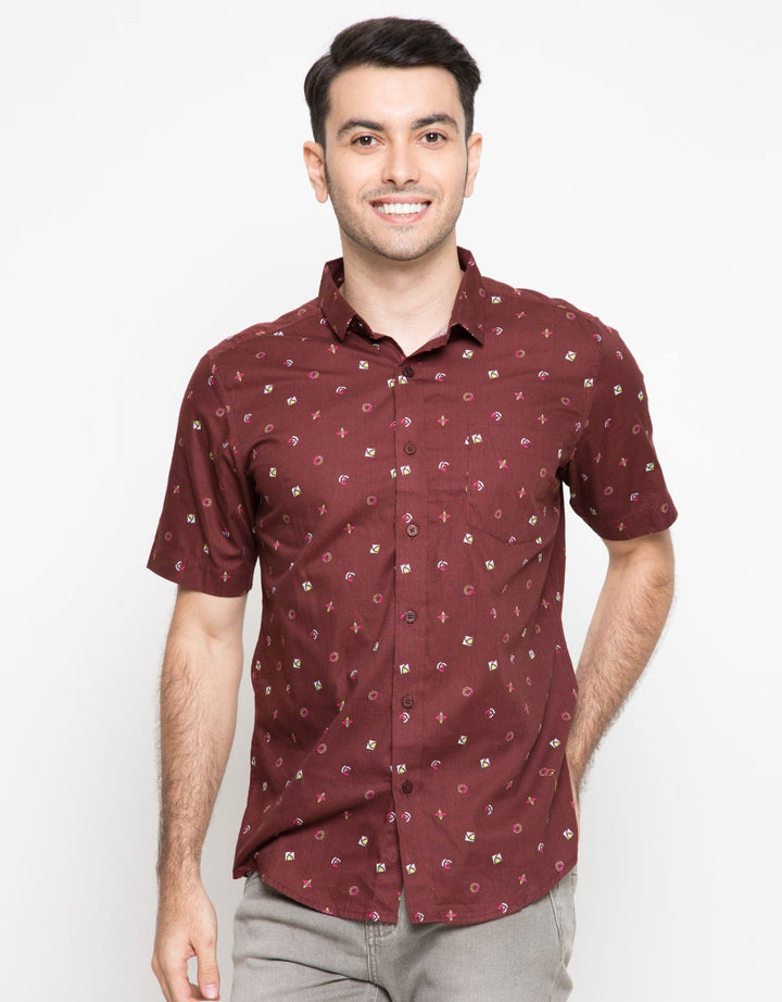 Red Cliff Kemeja Casual Lengan Pendek Motif