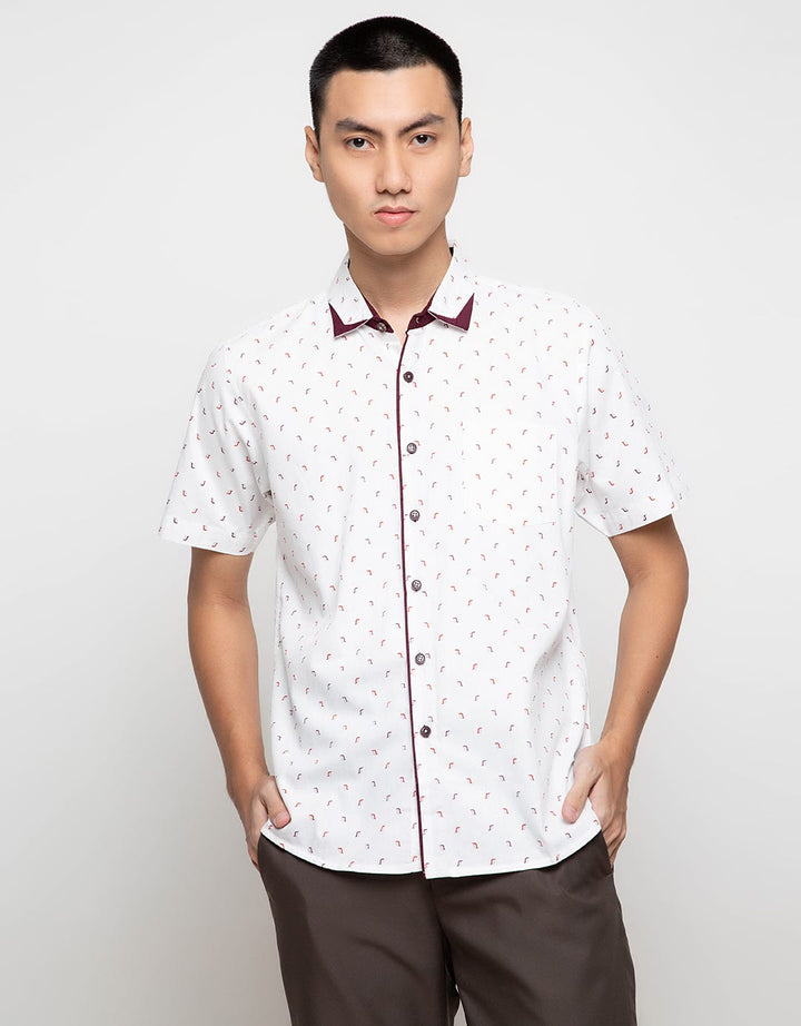 Red Cliff Kemeja Lengan Pendek Motif 6B0126AT -