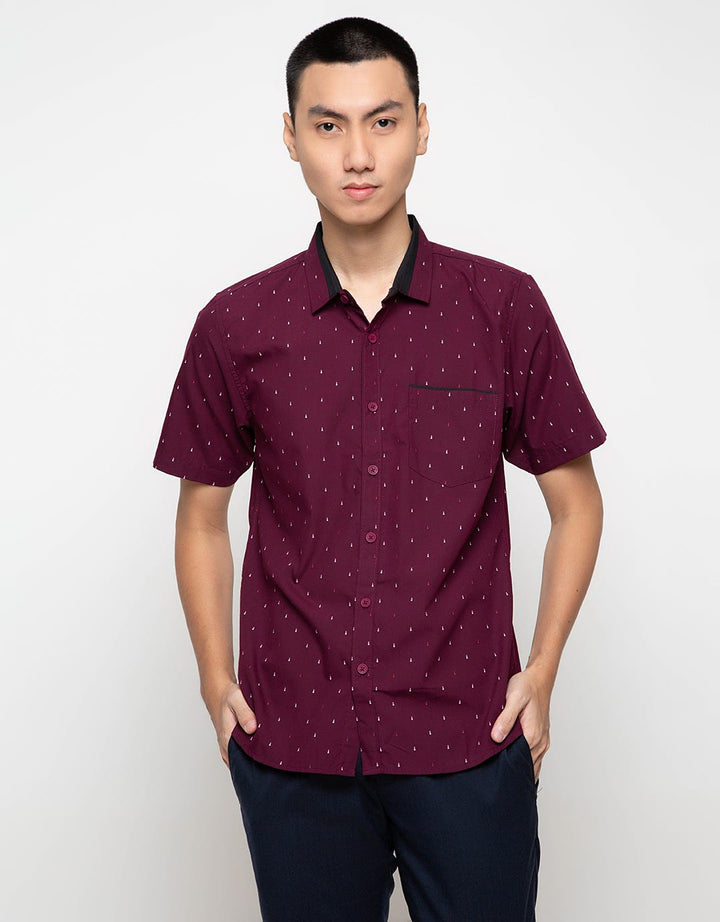 Red Cliff Kemeja Lengan Pendek Motif 6B0200AT -
