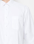 Cole Basic Solid Regular Kemeja Pria