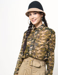 Logo Jeans Army Print Blus Wanita