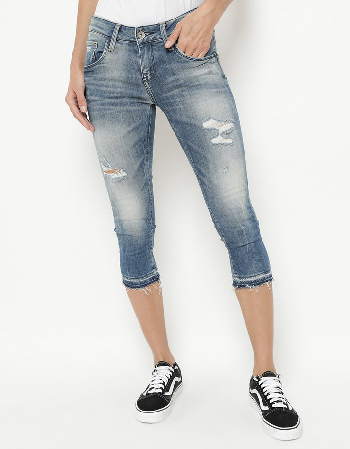 Logo Jeans Celana Tujuh Perdelapan Aksen Ripped