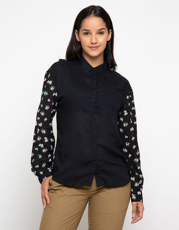 Jeans Lucia Shirt Logo