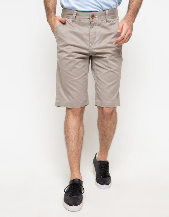 Lois Celana Pendek Chinos