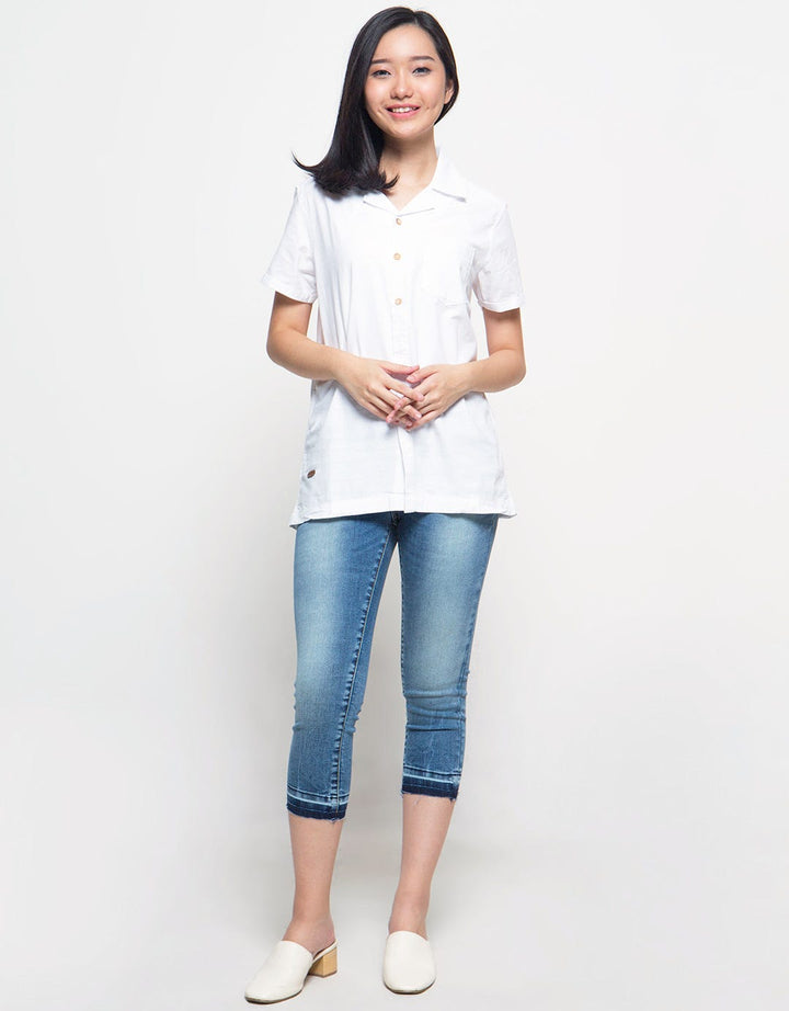 Lois Girl Kemeja Polos Lengan Pendek