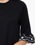 DRESS RUFF EMB ARM&B