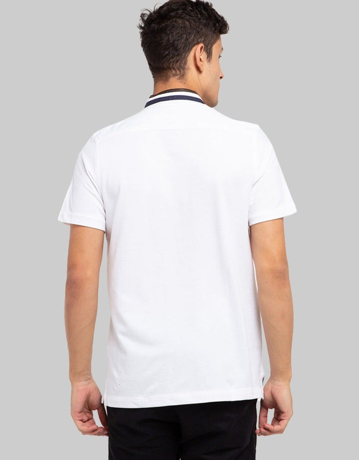 MOC Kemeja Koko Lengan Pendek Slim Fit Louttou