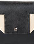 Louvre Paris Sling Bag Tigare