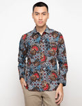 Men & Clo Katun Print Motif Abstrak -