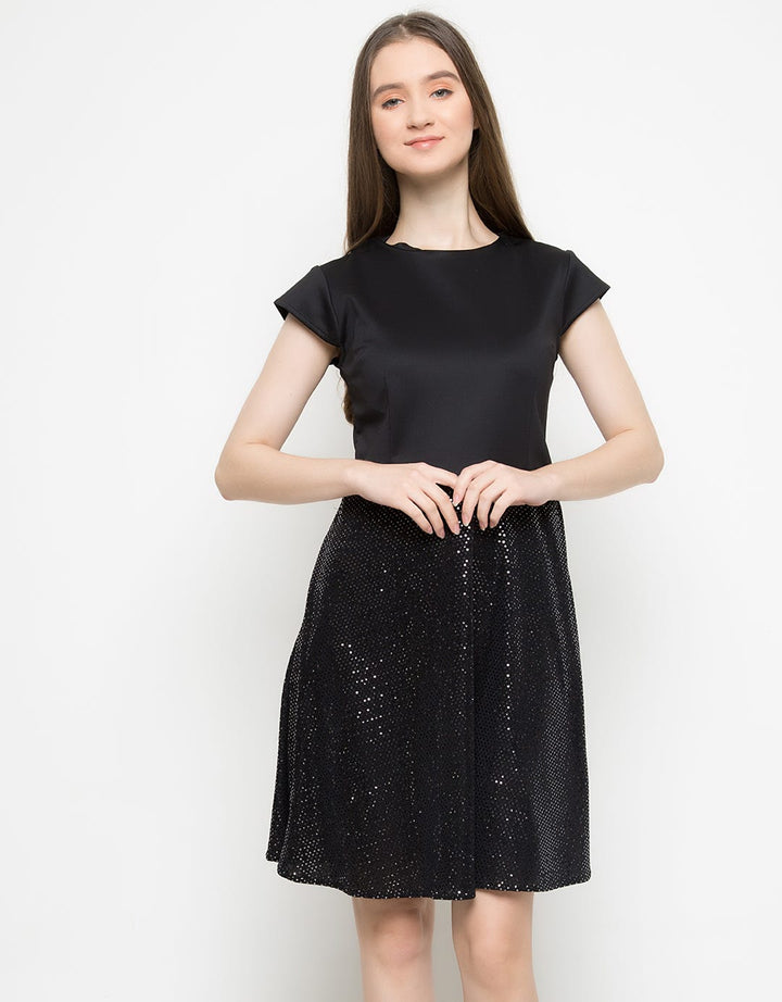 Chanira Dress Hallie Dress